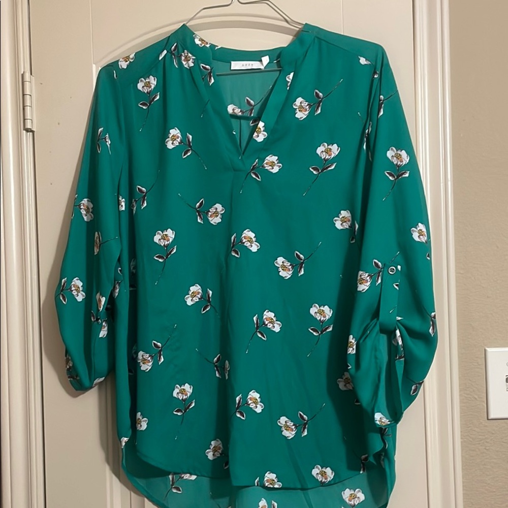 A New Day Green Relaxed 3/4 Sleeve Blouse